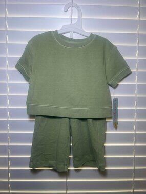 Brand New Cat & Jack Boys Outfit, 18 Month, Light Olive Green.